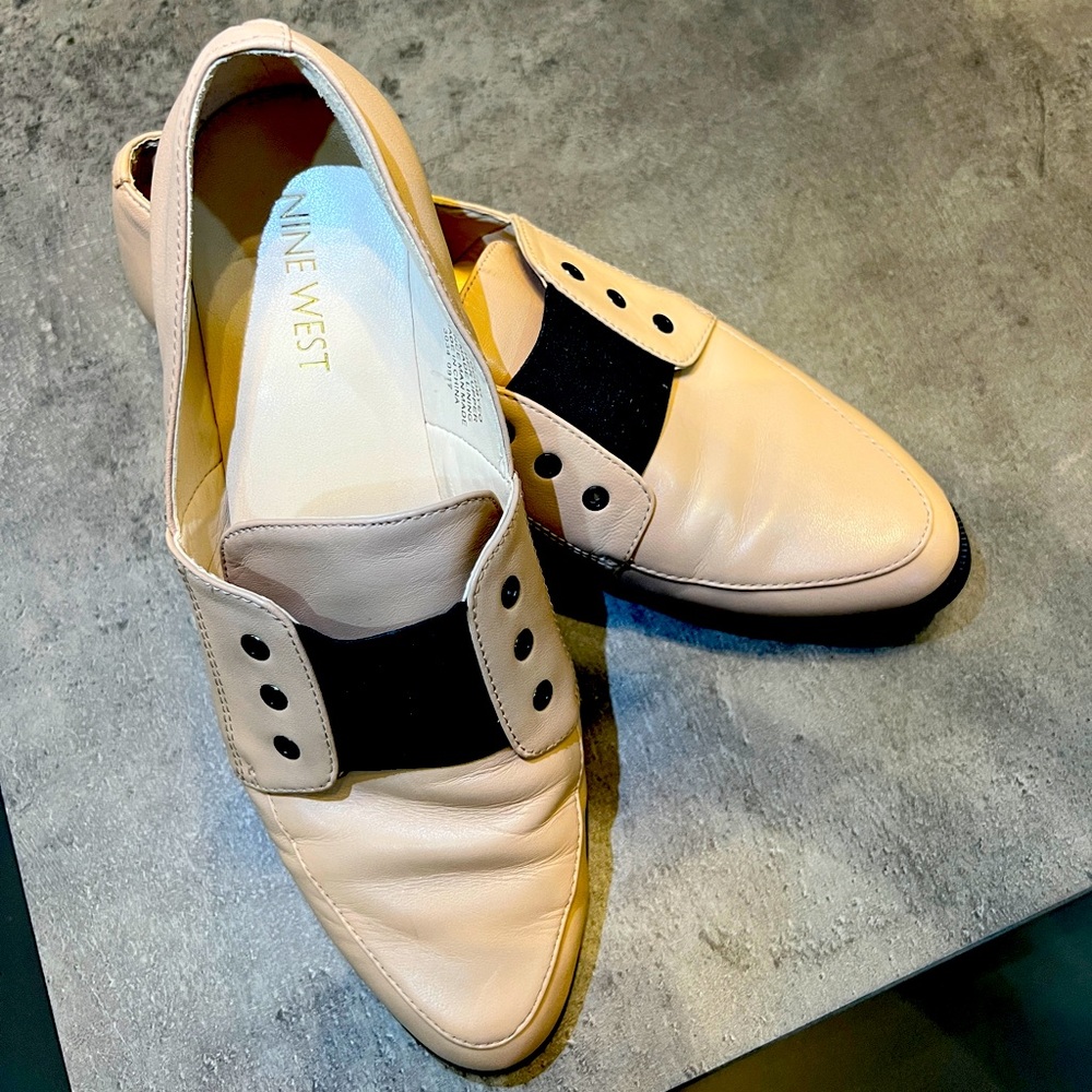 Nine West two Tones Loafers.